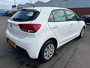 Used 2018 Kia Rio 1 White - Interior and Exterior details 4