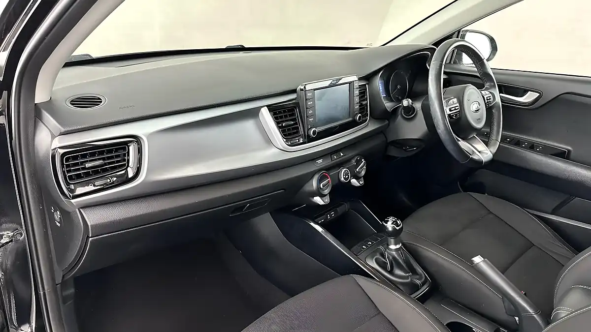 Used 2018 Kia Rio 2 Black - Interior and Exterior details 8