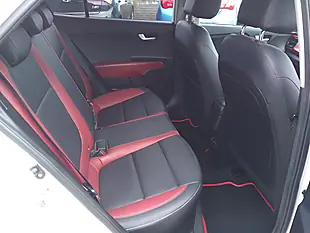 Used 2018 Kia Rio Pulse White - Interior and Exterior details 11