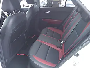 Used 2018 Kia Rio Pulse White - Interior and Exterior details 13