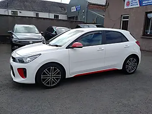 Used 2018 Kia Rio Pulse White - Interior and Exterior details 2