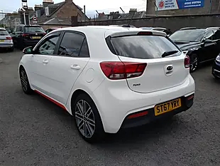 Used 2018 Kia Rio Pulse White - Interior and Exterior details 5