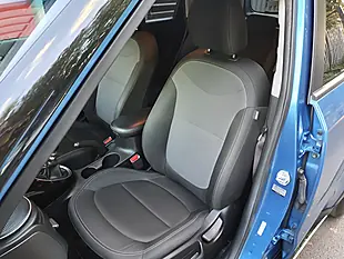Used 2018 Kia Soul 2 Caribbean Blue - Interior and Exterior details 16