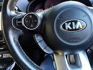 Used 2018 Kia Soul 2 Silver - Interior and Exterior details 18