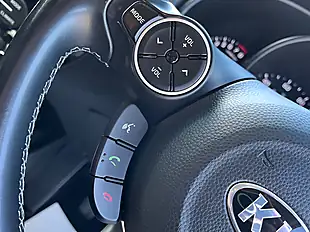 Used 2018 Kia Soul 2 Silver - Interior and Exterior details 12