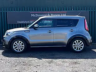 Used 2018 Kia Soul 2 Silver - Interior and Exterior details 3