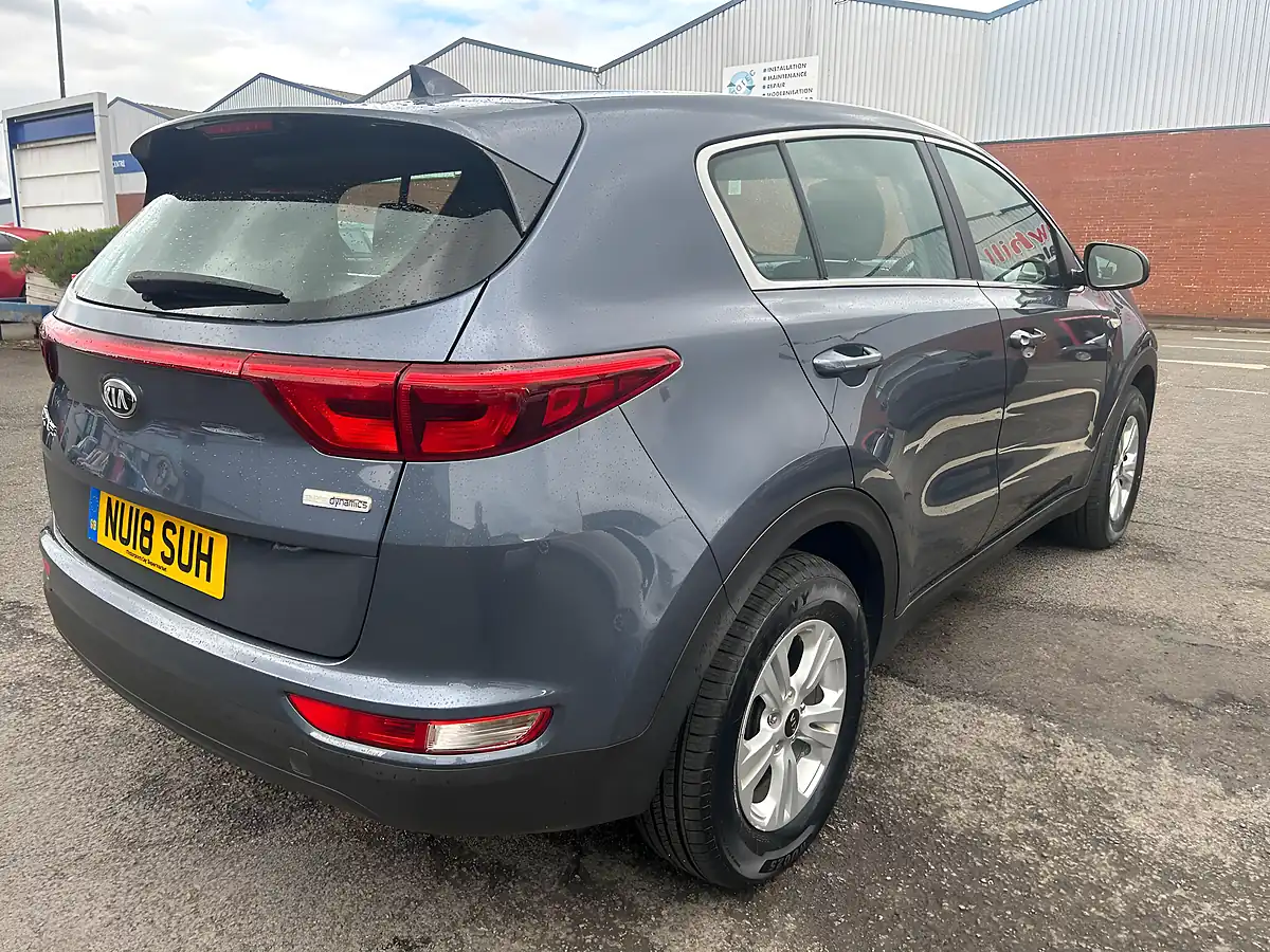 Used 2018 Kia Sportage 1 Blue - Interior and Exterior details 9