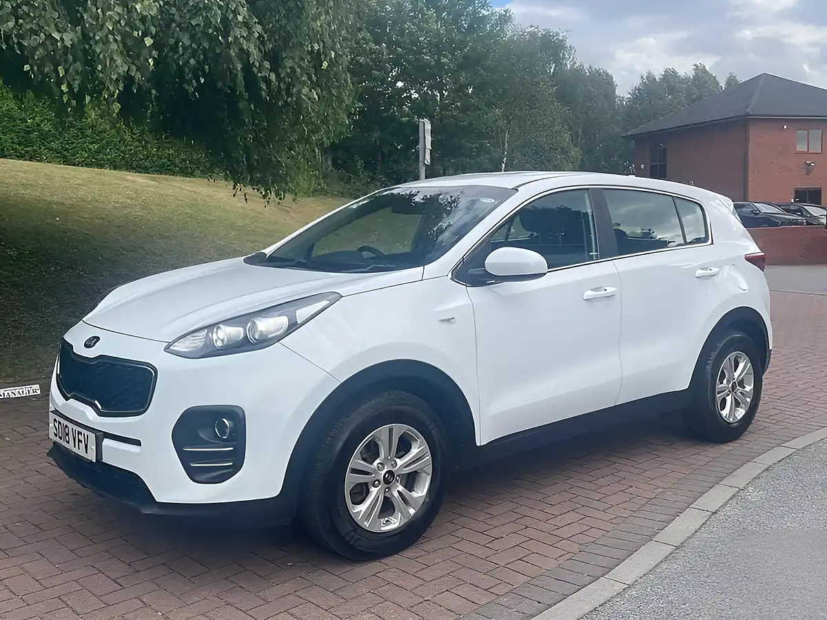 Used 2018 Kia Sportage 1 White - Interior and Exterior details 13