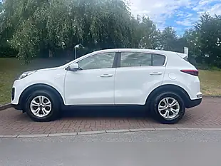 Used 2018 Kia Sportage 1 White - Interior and Exterior details 8