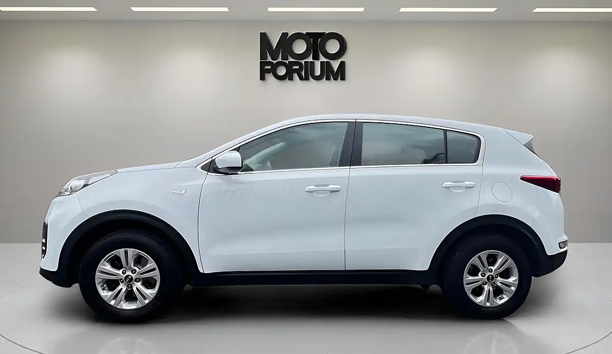 Used 2018 Kia Sportage 1 White - Interior and Exterior details 7