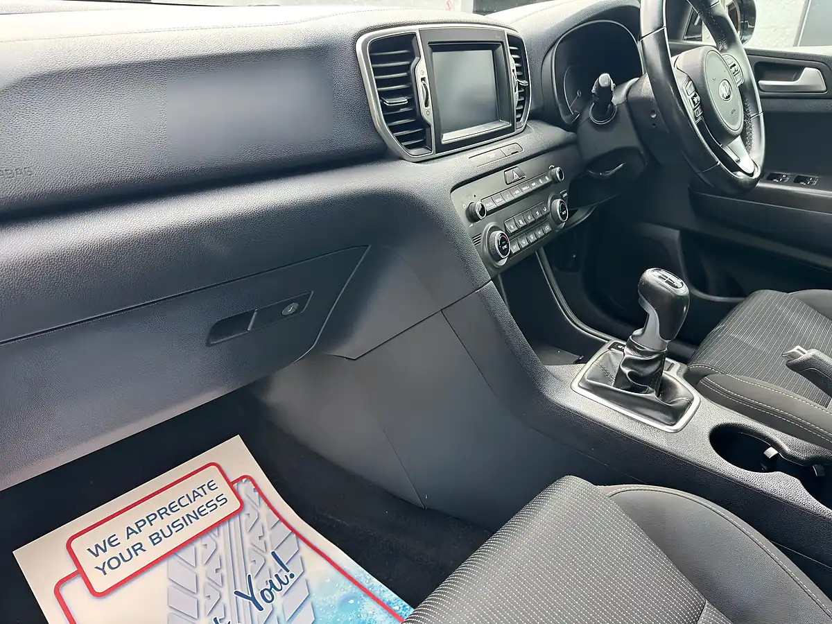 Used 2018 Kia Sportage 2 Black - Interior and Exterior details 4