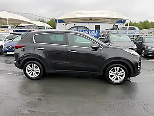 Used 2018 Kia Sportage 2 Black - Interior and Exterior details 5