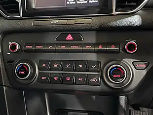 Used 2018 Kia Sportage 2 Black - Interior and Exterior details 10