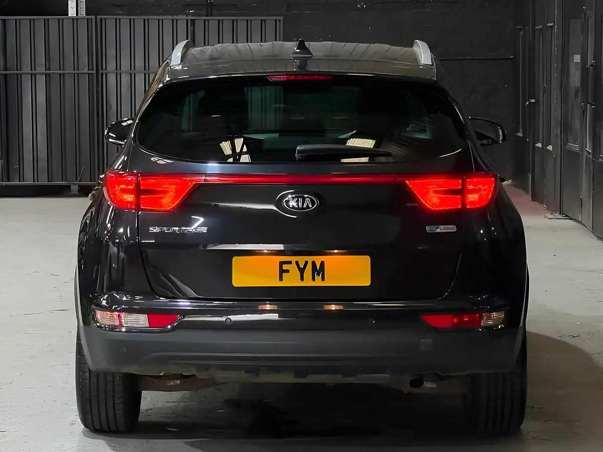 Used 2018 Kia Sportage 2 Black - Interior and Exterior details 12