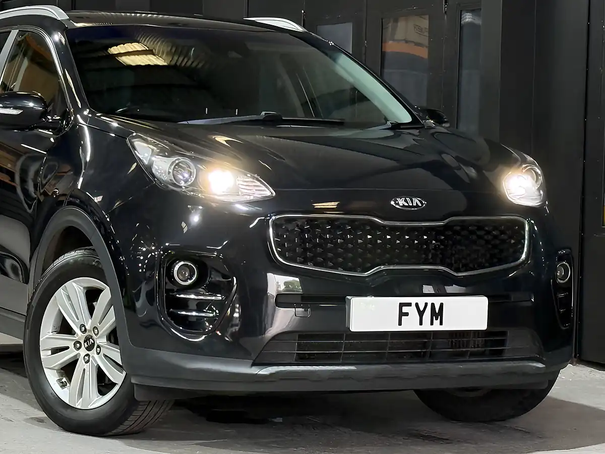 Used 2018 Kia Sportage 2 Black - Interior and Exterior details 16