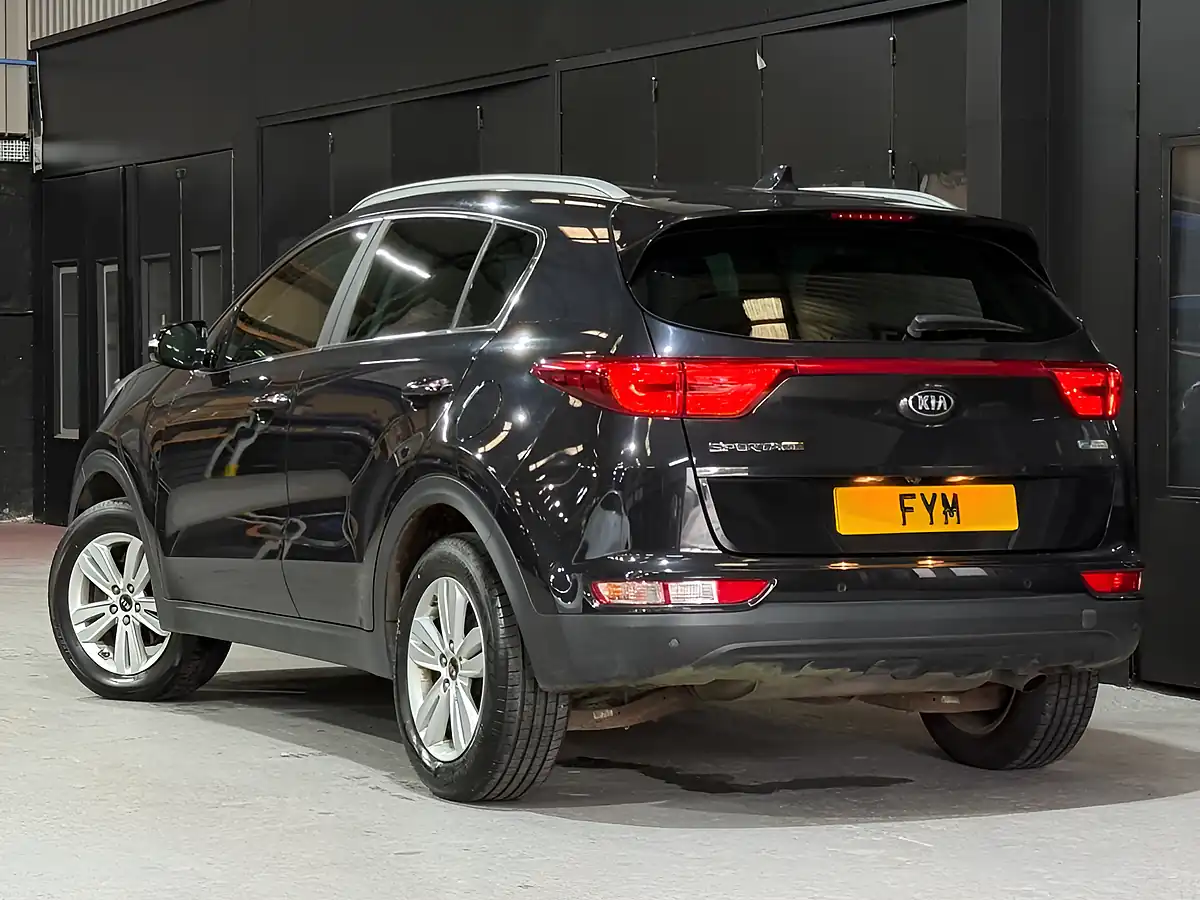 Used 2018 Kia Sportage 2 Black - Interior and Exterior details 4