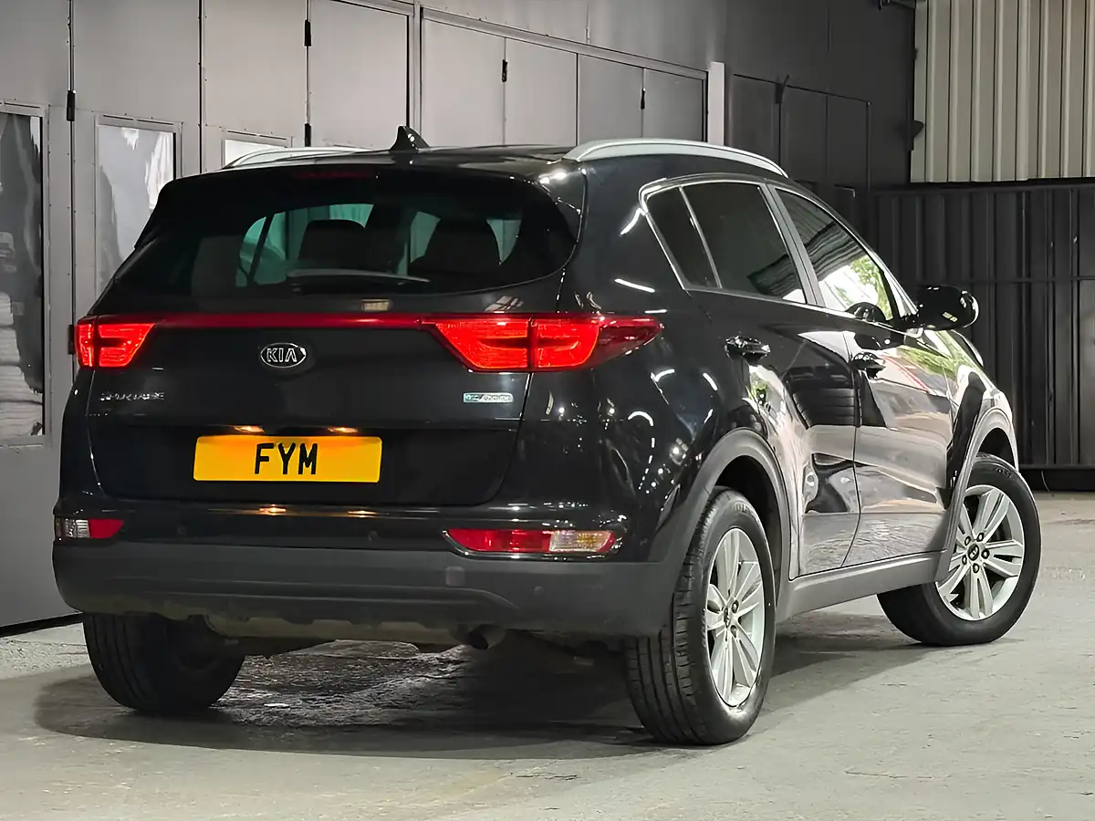 Used 2018 Kia Sportage 2 Black - Interior and Exterior details 7