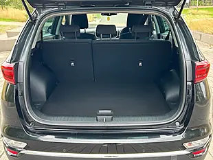 Used 2018 Kia Sportage 2 Black - Interior and Exterior details 10