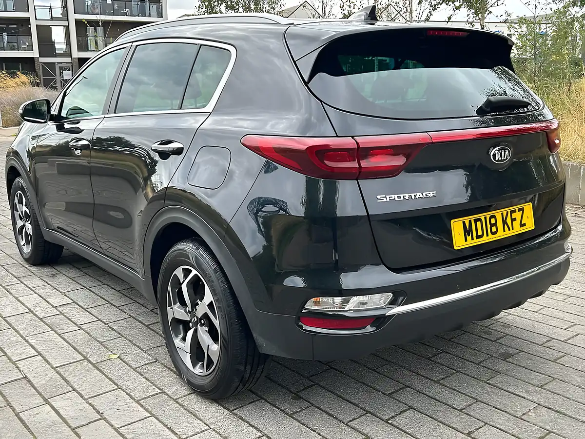 Used 2018 Kia Sportage 2 Black - Interior and Exterior details 11