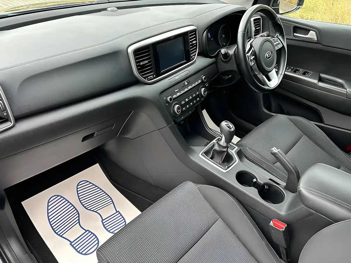 Used 2018 Kia Sportage 2 Black - Interior and Exterior details 12