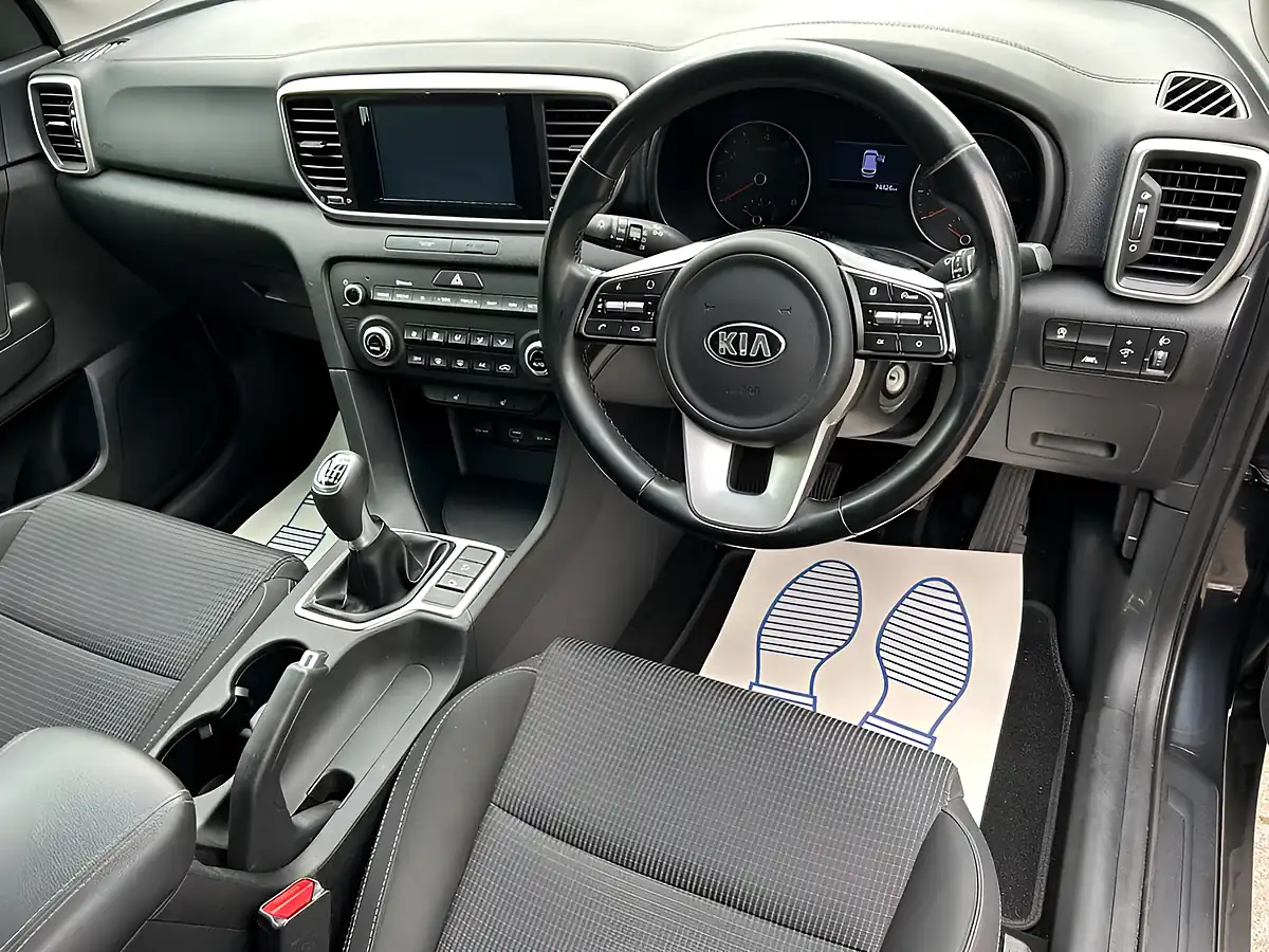 Used 2018 Kia Sportage 2 Black - Interior and Exterior details 3