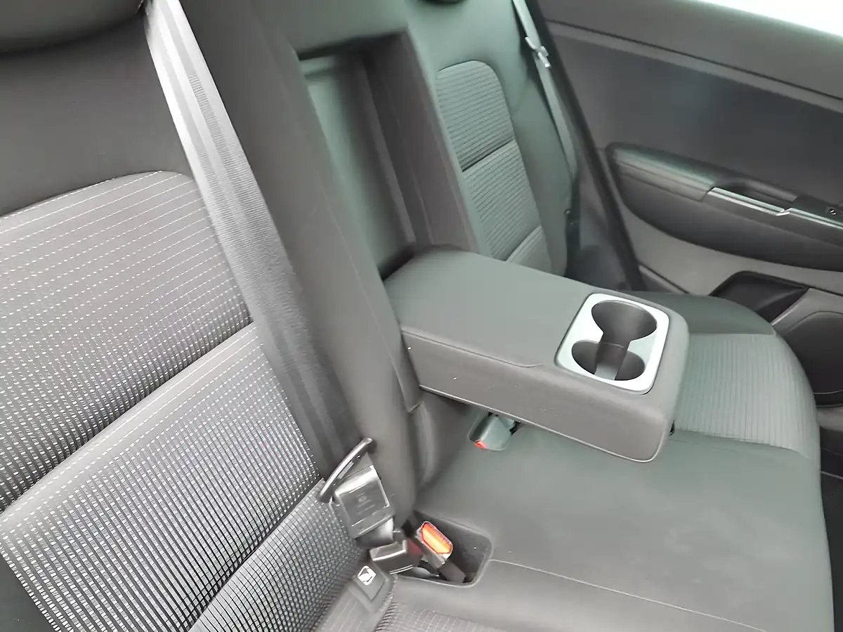 Used 2018 Kia Sportage 2 Black - Interior and Exterior details 16