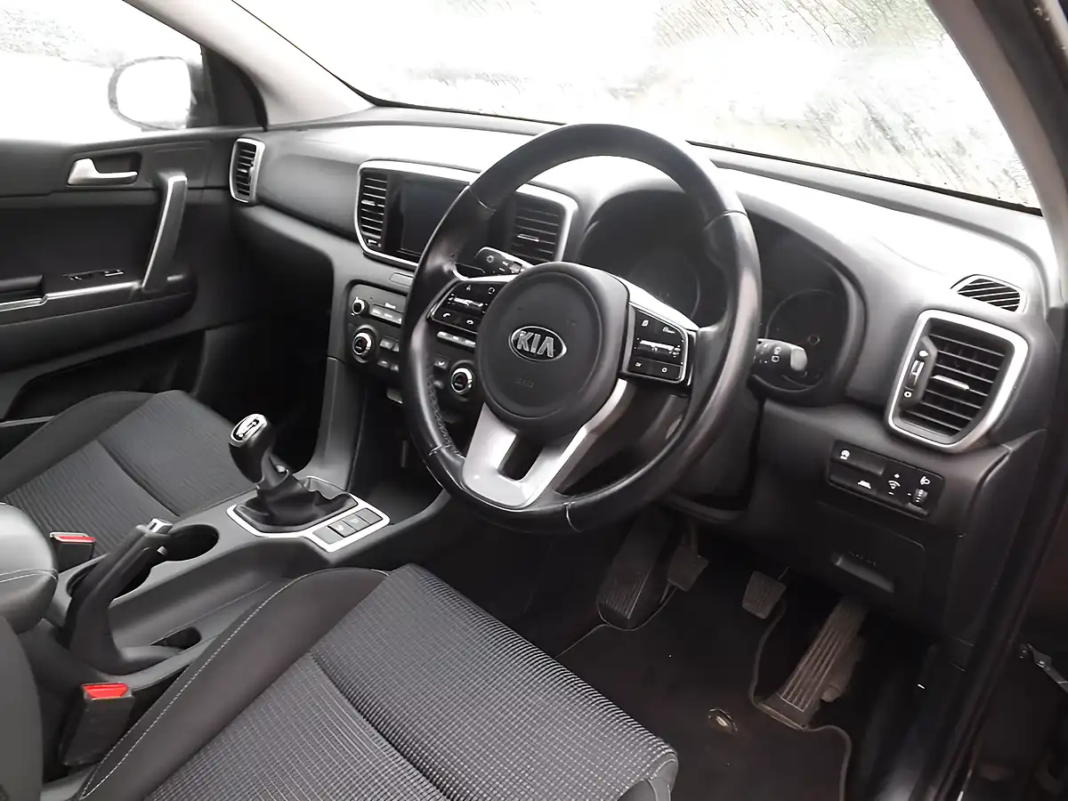 Used 2018 Kia Sportage 2 Black - Interior and Exterior details 17
