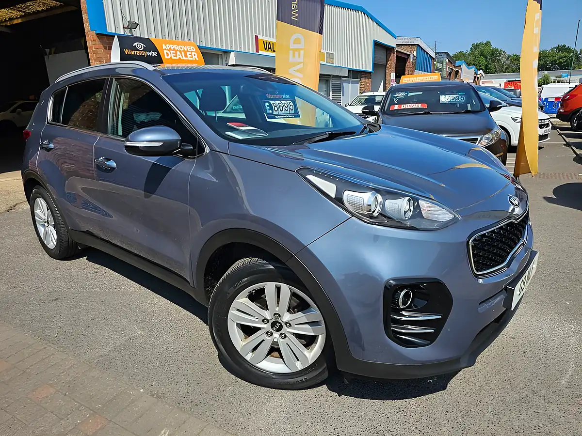 Used 2018 Kia Sportage 2 Blue - Front View