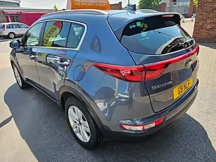 Used 2018 Kia Sportage 2 Blue - Interior and Exterior details 3