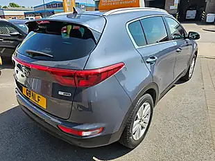 Used 2018 Kia Sportage 2 Blue - Interior and Exterior details 4