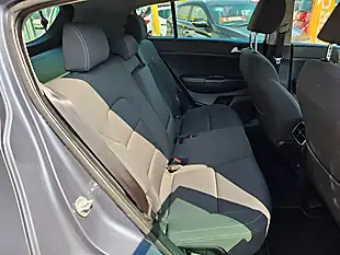 Used 2018 Kia Sportage 2 Blue - Interior and Exterior details 6
