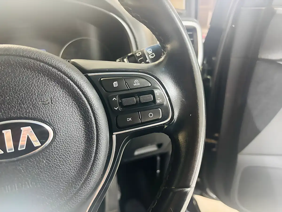 Used 2018 Kia Sportage 2 Euro 6 Black - Interior and Exterior details 19