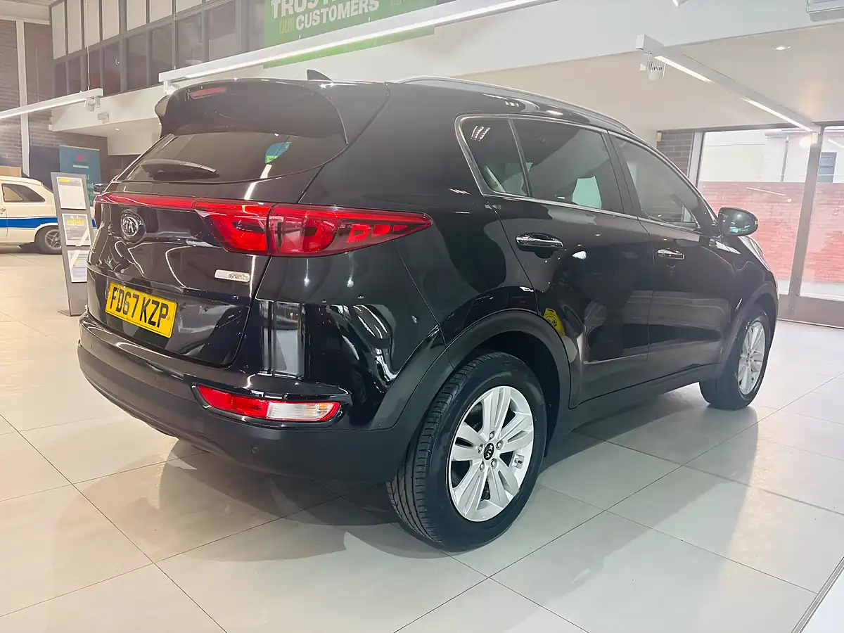 Used 2018 Kia Sportage 2 Euro 6 Black - Interior and Exterior details 7