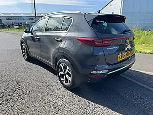 Used 2018 Kia Sportage 2 Grey - Interior and Exterior details 9