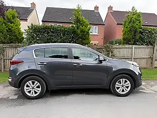 Used 2018 Kia Sportage 2 Grey - Interior and Exterior details 4