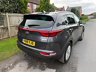 Used 2018 Kia Sportage 2 Grey - Interior and Exterior details 5