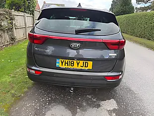 Used 2018 Kia Sportage 2 Grey - Interior and Exterior details 6