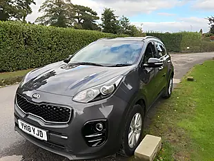 Used 2018 Kia Sportage 2 Grey - Interior and Exterior details 9