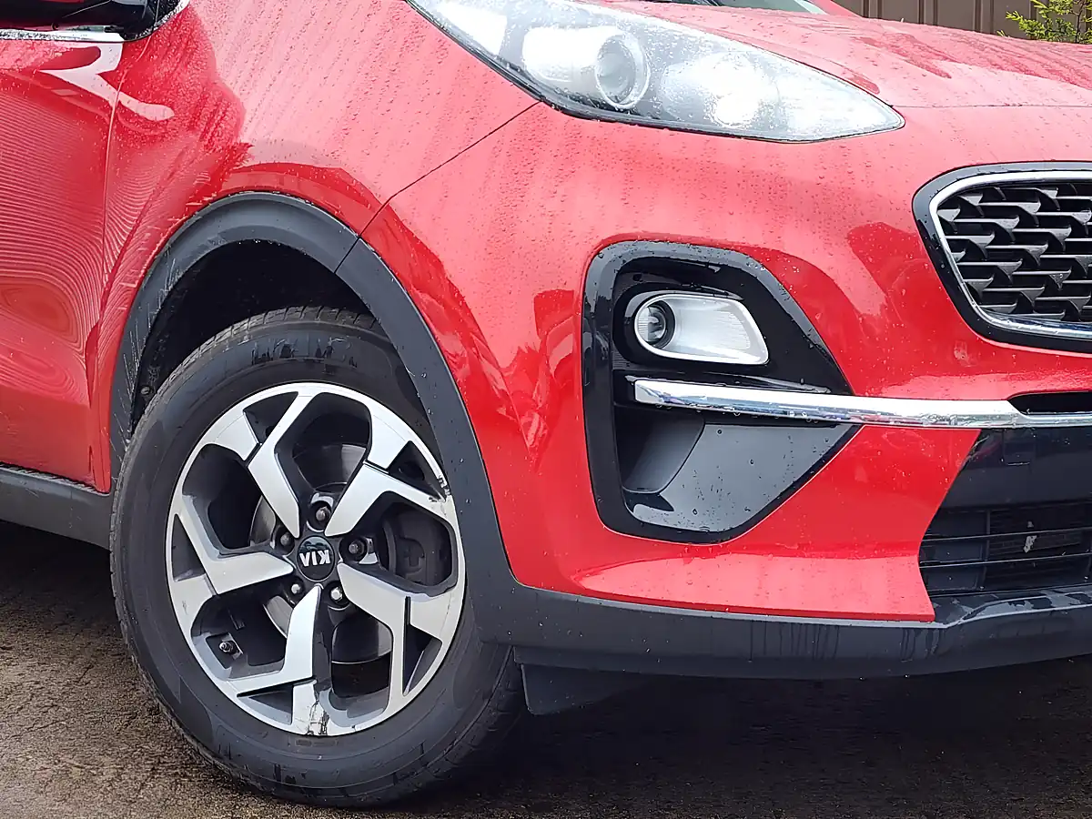 Used 2018 Kia Sportage 2 Red - Interior and Exterior details 2