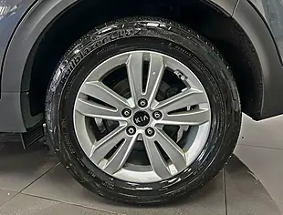 Used 2018 Kia Sportage 2 Silver - Interior and Exterior details 10
