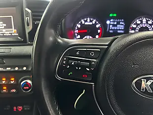 Used 2018 Kia Sportage 2 Silver - Interior and Exterior details 13