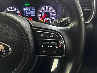 Used 2018 Kia Sportage 2 Silver - Interior and Exterior details 14
