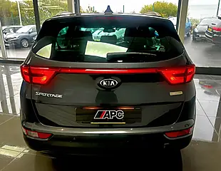 Used 2018 Kia Sportage 2 Silver - Interior and Exterior details 5