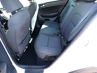 Used 2018 Kia Sportage 2 White - Interior and Exterior details 11