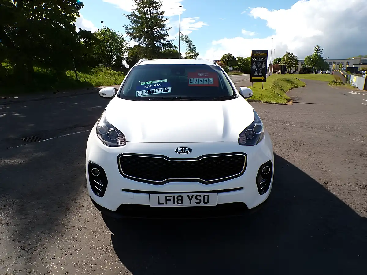 Used 2018 Kia Sportage 2 White - Interior and Exterior details 15
