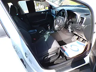 Used 2018 Kia Sportage 2 White - Interior and Exterior details 3