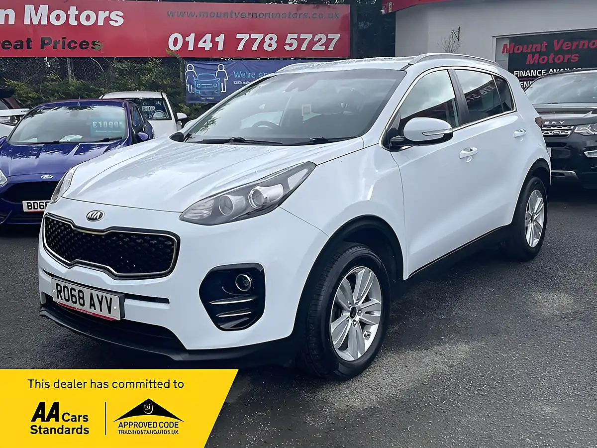 Used 2018 Kia Sportage 2 White - Front View