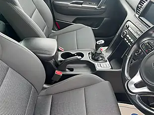 Used 2018 Kia Sportage 2 White - Interior and Exterior details 13