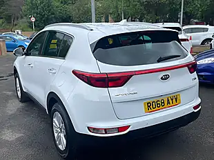 Used 2018 Kia Sportage 2 White - Interior and Exterior details 6