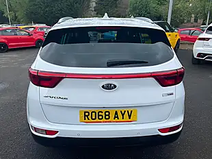Used 2018 Kia Sportage 2 White - Interior and Exterior details 7